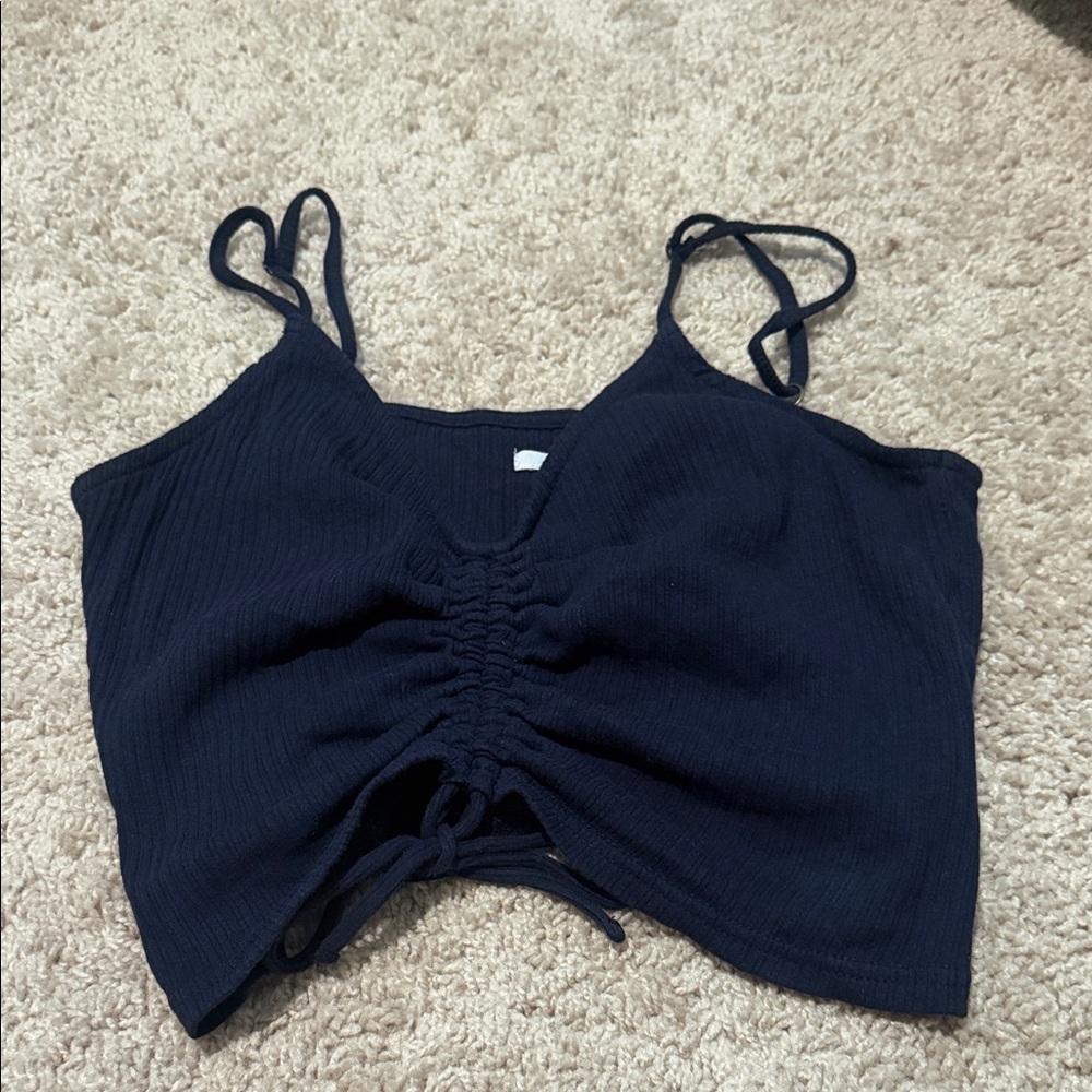 Assorted Women's Tops - Picture 4 of 6